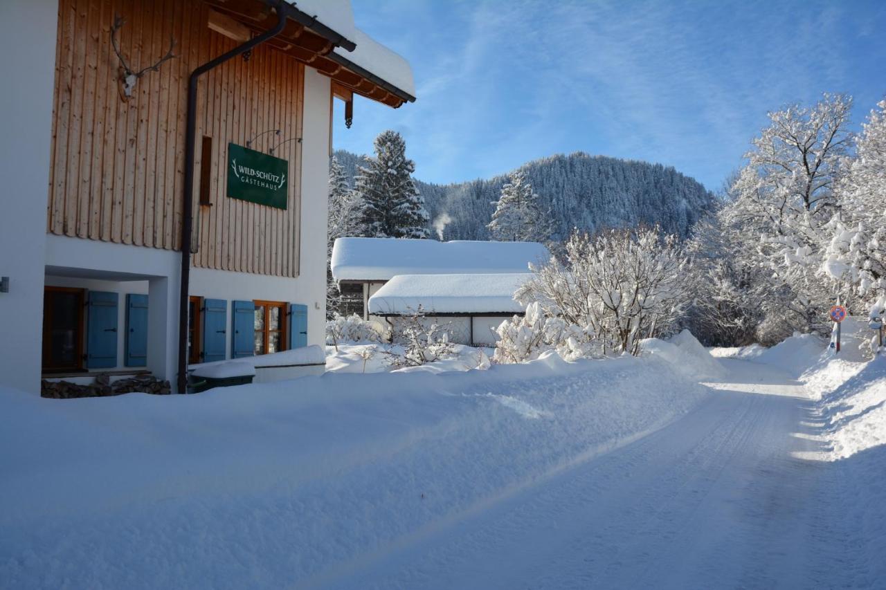 Gaestehaus Wild-Schuetz Bed and Breakfast Schwangau Eksteriør billede