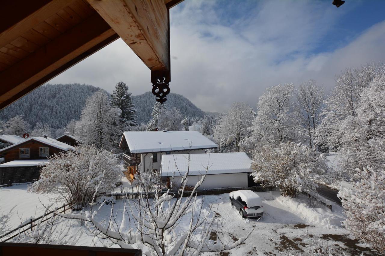 Gaestehaus Wild-Schuetz Bed and Breakfast Schwangau Eksteriør billede